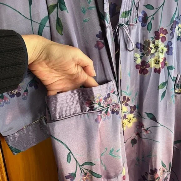 VINTAGE Oscar de la Renta  Purple Floral Belted Ribbon Design  Robe  Woman's L - Picture 6 of 10